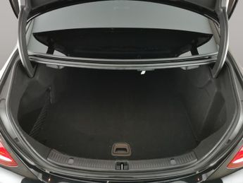 Mercedes-Benz E Class 2.9 E350d AMG Line Night Edition (Premium) G-Tronic+ (286 ps) - 