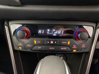 Suzuki S-cross 1.5h Motion AGS (115 ps) - LANE DEPARTURE  - BLUETOOTH - SPEED L