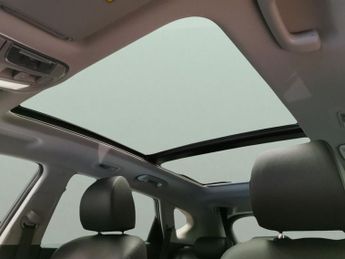 Hyundai Tucson 1.6 T-GDi Premium SE DCT (177 ps) - SURROUND VIEW - HEAT AND COO