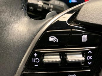 Kia Niro 64.8kWh 3 (201 bhp) - HEATED STEERING - BLIND SPOT ASSIST - LANE