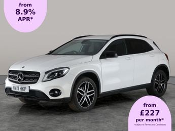 Mercedes GLA 1.6 GLA180 Urban Edition (122 ps) - BLUETOOTH - KEYLESS-GO - DRI
