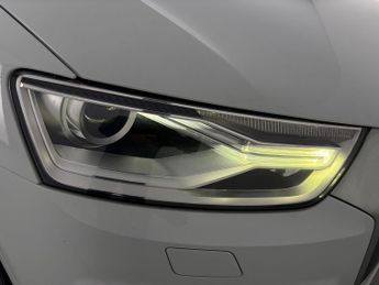 Audi Q3 2.0 TDI Sport S Tronic quattro (150 ps) - DRIVING MODES - CLIMAT