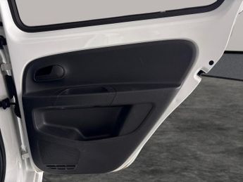 Volkswagen E-up! 36.8kWh e-up! (82 ps) - BLUETOOTH - DIGITAL CLIMATE CONTROL