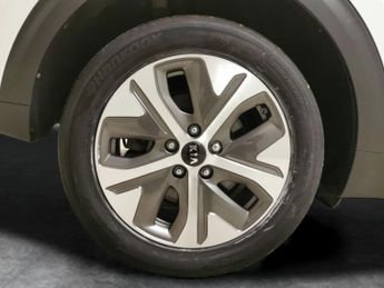 Kia Niro 64kWh 3 (201 bhp) - LANE DEPARTURE  - BLUETOOTH - CRUISE