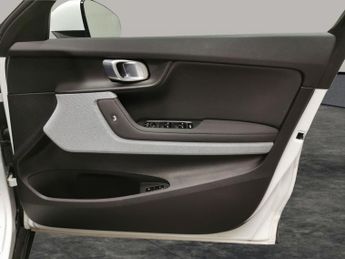 Polestar Polestar 2 Single Motor 64kWh Standard Range Fastback FWD (224 ps) - HEATED