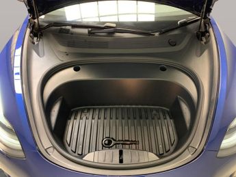 Tesla Model 3 Standard Range Plus RWD (241 bhp) - PARK ASSIST - LED - REVERSE 