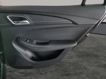 MG Mg5 61.1kWh Excite Long Range (156 ps) - LANE DEPARTURE 