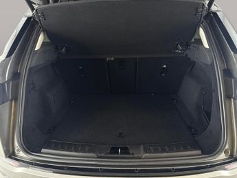 Land Rover Range Rover Evoque 2.0 D180 SE 4WD (180 ps) - LED - REVERSE CAM - MERIDIAN AUDIO