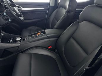 MG MG ZS 44.5kWh Exclusive (143 ps) - REVERSE CAM - NAV - HEATED LEATHER