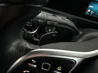 Mercedes-Benz A Class 1.5 A180d Sport 7G-DCT (116 ps) - COMFORT PACK - ACTIVE LANE KEE