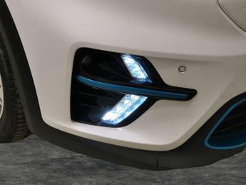 Kia Niro 64kWh 3 (201 bhp) - LANE DEPARTURE  - BLUETOOTH - CRUISE