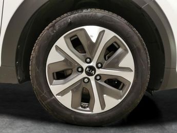 Kia Niro 64kWh 3 (201 bhp) - LANE DEPARTURE  - BLUETOOTH - CRUISE