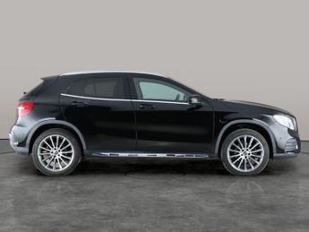 Mercedes-Benz GLA 1.6 GLA180 AMG Line Edition 7G-DCT (122 ps) - KEYLESS-GO - CRUIS