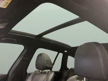 BMW iX3 80kWh Premier Edition (286 ps) - LEATHER - HEATED SEATS