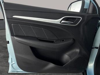 MG MG ZS 44.5kWh Exclusive (143 ps) - REVERSE CAM - NAV - HEATED LEATHER