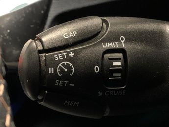 Peugeot 5008 2.0 BlueHDi GT EAT 6Spd (180 ps) - MASSAGE SEATS - CARPLAY - LED