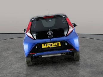 Toyota AYGO 1.0 VVT-i x-clusiv x-shift (71 ps) - BLUETOOTH - AIR CON - USB A