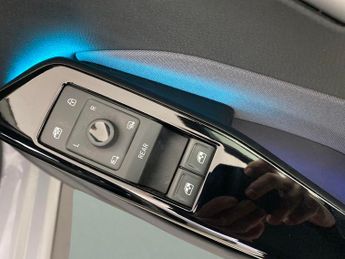 Volkswagen ID.3 Pro Performance 58kWh Life (204 ps) - BLUETOOTH - PARK SENSORS -