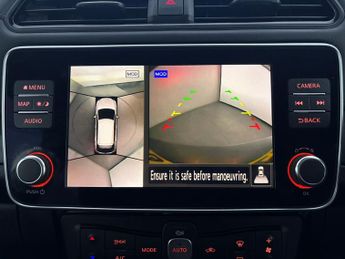 Nissan Leaf 40kWh Tekna (150 ps) - 360 CAM - KEYLESS ENTRY - LED