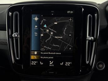 Volvo XC40 1.5h T5 Twin Engine Recharge 10.7kWh R-Design Pro Plug-in (262 p