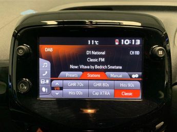 Toyota AYGO 1.0 VVT-i x-clusiv x-shift (71 ps) - BLUETOOTH - AIR CON - PRIVA