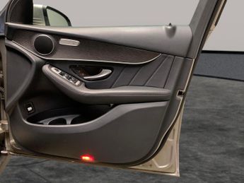 Mercedes-Benz GLC 2.0 GLC220d AMG Line G-Tronic+ 4MATIC (194 ps) - HEATED LEATHER