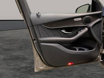 Mercedes-Benz GLC 2.0 GLC220d AMG Line G-Tronic+ 4MATIC (194 ps) - HEATED LEATHER