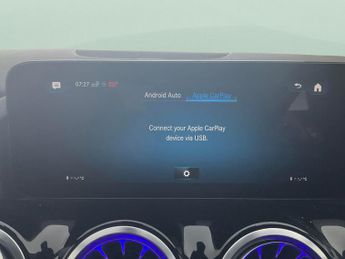 Mercedes-Benz EQA EQA 250+ 70.5kWh Sport (190 ps) - ADAPTIVE LIGHTS - HEATED LEATH