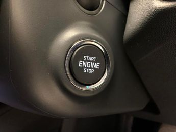 Skoda Enyaq 62kWh 60 (DC120kW) (179 ps) - NAV - WIFI - BLUETOOTH