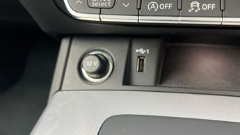 Audi Q5 2.0 TDI 40 Sport S Tronic quattro (204 ps) - REVERSE CAM - HEATE