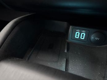 Ford Kuga 2.5 Duratec 14.4kWh ST-Line X Edition Plug-in CVT (225 ps) - CAR