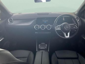 Mercedes-Benz EQA EQA 250+ 70.5kWh Sport (190 ps) - ADAPTIVE LIGHTS - HEATED LEATH