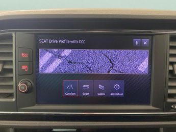 Seat Leon 2.0 TSI Cupra 290 DSG (290 ps) - PADDLE SHIFT - PARK SENSORS