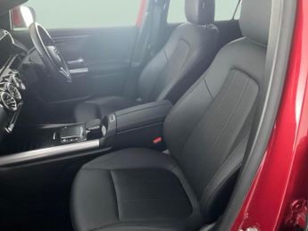 Mercedes-Benz EQA EQA 250+ 70.5kWh Sport (190 ps) - ADAPTIVE LIGHTS - HEATED LEATH