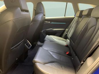 Skoda Enyaq 62kWh 60 (DC120kW) (179 ps) - NAV - WIFI - BLUETOOTH