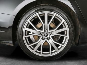 Audi A6 Avant 3.0 TFSI V6 55 Black Edition S Tronic quattro (340 ps) - REVERSE