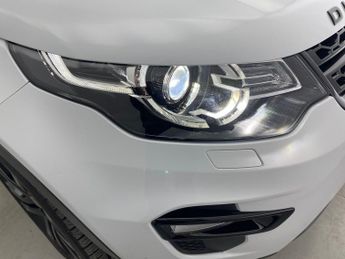 Land Rover Discovery Sport 2.0 TD4 HSE Black 4WD (180 ps) - HEATED SEATS - NAV - LANE DEPAR