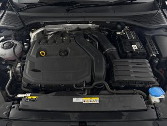 Volkswagen Passat 1.5 TSI EVO SEL DSG (150 ps) - LANE DEPARTURE  - BLUETOOTH