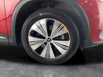 Mercedes-Benz EQA EQA 250+ 70.5kWh Sport (190 ps) - ADAPTIVE LIGHTS - HEATED LEATH