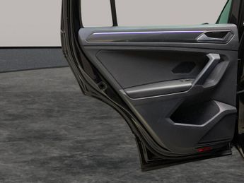 Volkswagen Tiguan 2.0 TSI Elegance DSG 4Motion (190 ps) - PARK ASSIST - REVERSE CA