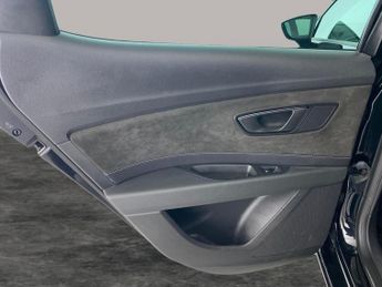 Seat Leon 2.0 TSI Cupra 290 DSG (290 ps) - PADDLE SHIFT - PARK SENSORS
