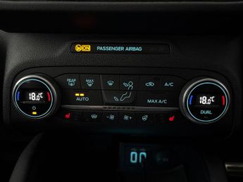 Ford Kuga 2.5 Duratec 14.4kWh ST-Line X Edition Plug-in CVT (225 ps) - CAR