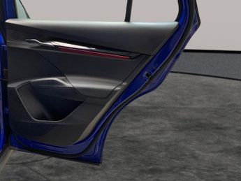 Skoda Enyaq 62kWh 60 (DC120kW) (179 ps) - NAV - WIFI - BLUETOOTH