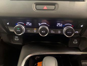 Honda HR-V 1.5 h i-MMD Advance CVT (131 ps) - REVERSE CAM - NAV - HEATED SE