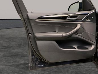 BMW iX3 80kWh Premier Edition (286 ps) - ACTIVE LANE ASSIST - DRIVING AS