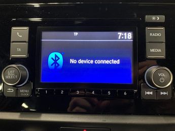 Honda Jazz 1.5 h i-MMD SE eCVT (109 ps) - SPEED LIMIT RECOG - DIGITAL DASH