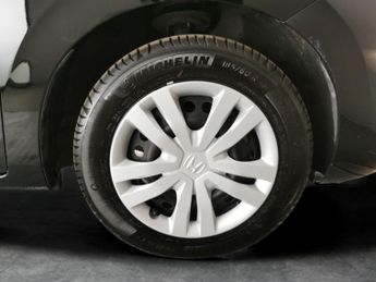 Honda Jazz 1.5 h i-MMD SE eCVT (109 ps) - SPEED LIMIT RECOG - DIGITAL DASH