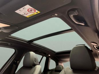 BMW iX3 80kWh Premier Edition (286 ps) - ACTIVE LANE ASSIST - DRIVING AS