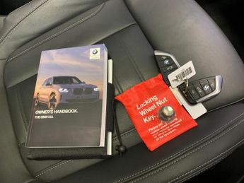 BMW iX3 80kWh Premier Edition (286 ps) - ACTIVE LANE ASSIST - DRIVING AS