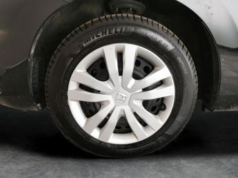 Honda Jazz 1.5 h i-MMD SE eCVT (109 ps) - SPEED LIMIT RECOG - DIGITAL DASH